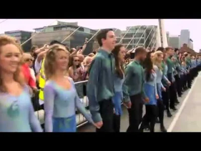 b.....k - #taniec #taniecirlandzki #rekord #dublin #irlandia 

Riverdance Longest Lin...