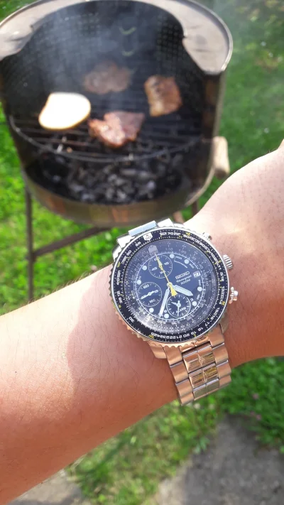 Kompulik - @Blendi: wielkiego wyboru nie miałem na grilla, bo to mój jedyny zegarek :...