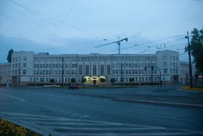 Oinasz - Mój Toruń 27: Urząd Marszałkowski
Przy Placu Teatralnym w roku 1927 rozpocz...