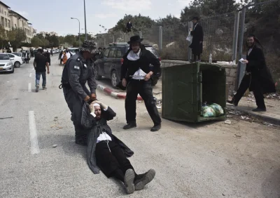 tulonr1 - jak widać w Izraelu też dochodzi do policyjnych prowokacji

#neuropa #bijop...