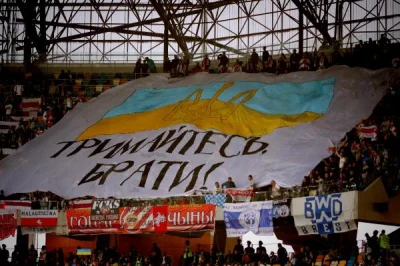 F.....o - Jeszcze jeden transparent z dzisiejszego meczu we Lwowie, który wywiesili b...