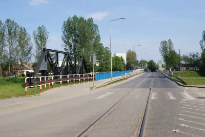 ksab - A w Polsce taki most wygląda tak (a tu lokacja na StreetView):
