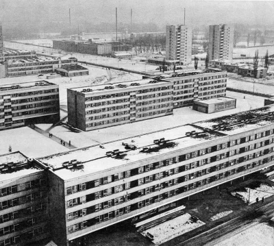 a.....1 - Miasteczko Studenckie AGH, 1968. 

#krakow #fotohistoria #fotografia