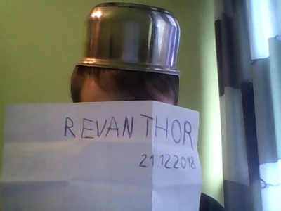 Revanthor - @Cruise: 2018 rok a ja dalej odpowiadam na pasty ( ͡° ͜ʖ ͡°)
#heheszki