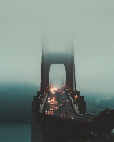 Zdejm_Kapelusz - Golden Gate we mgle.

#fotografia #earthporn #cityporn #usa