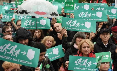 johanlaidoner - Zamiast tak wyzywać i chodzić na te głupie mecze to lepiej oni pomogl...