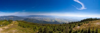 spoogie - Tak, ze Skrzycznego jest ładna panorama :)