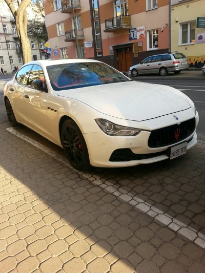 zarazmniezbanujo - #lublin# #carspotting

Takie cudeńko na Okopowej