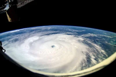 d.....4 - Huragan Irma sfotografowany z ISS

[ #kosmos #huragany #iss ] źródło -> ###...