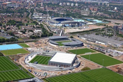 polik95 - Baza treningowa Manchesteru City - Etihad Campus już na ukończeniu.

#premi...