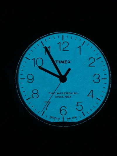 exdoforceteam - Mirki, dostałem taki oto zegarek firmy #timex. Problem jest taki, że ...