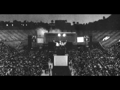 s.....1 - 1988 i Depeche Mode ze stadionu "Rose Bowl" w Pasadenie.