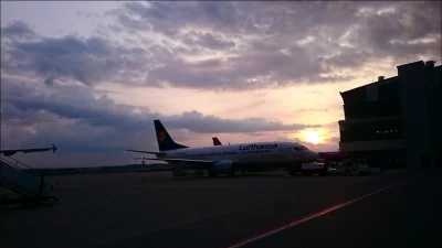 Timmysss - @Timmysss:

Lotnisko w Katowicach, piekne i spokojne <3



#lotnictw...