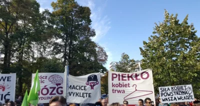 telestonoga - #heheszki z #czarnyprotest
#doscdyktaturykobiet #aborcja #4konserwy #b...