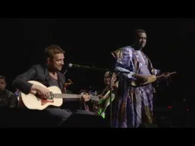 pawelczixd - Genialne (ʘ‿ʘ)

Damon Albarn - Out of Time (Live with The Orchestra of...