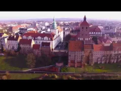 qmicha - Popelnilem filmik z lotow dronem, a dokladnie Phantom 3 Standard...
Wiem ze...