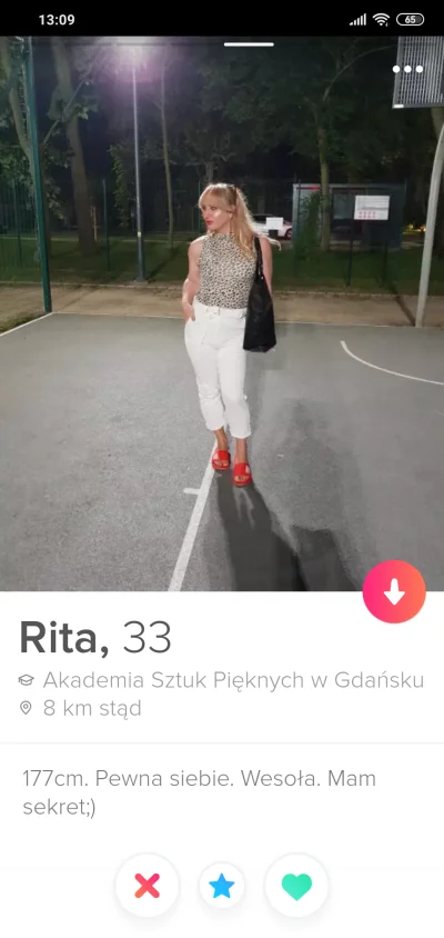 apoco88 - Mirki pomóżcie, sparowało mnie z fajna loszka. Jak zagadać? :) #tinder