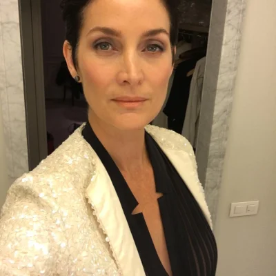 zloty_wkret - #carrieannemoss #ladnapani #milf