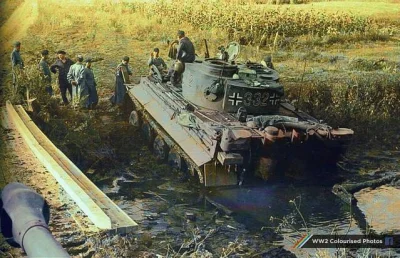 wfyokyga - Panzerkampfwagen VI Tiger, Ausf. E ugrzązł w mule, front wschodni 1943 kol...