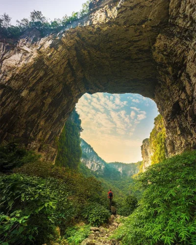 Mesk - Betel Nut Caves i Angels Wall, Góry Zhangjiajie, Chiny #gory #fotografia #eart...