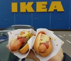 tata_swinka - Hot-dog z IKEI, jedyną rzecz na świecie, która nie podlega inflacji. 15...