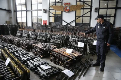 Mesk - Przejęto zbrojownię dżihadu w Hiszpanii. Ponad 10 tysięcy karabinów, bomby, br...