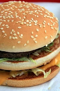 g.....n - Byłem dzisiaj w McDonalds jakąś godzinę temu. Gdy wszedłem jak spojrzałem n...