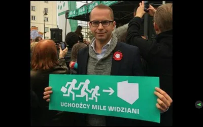 badtek - @Enricco: nie może zabraknąć tego pajaca