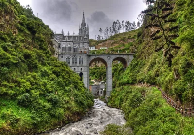 demiedzik - Bazylika Las Lajas jest u nas relatywnie mało znana, choć to jedno z najc...