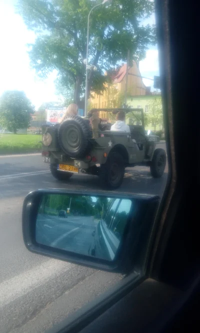 A.....o - Ostatni postój przed wjazdem na autostradę( ͡° ͜ʖ ͡°) Patrzcie jakiego zaby...