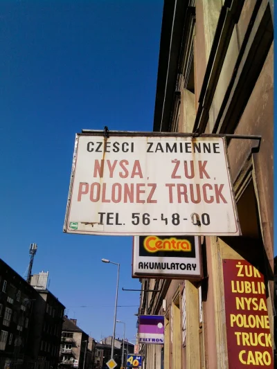 deccan - Śmieszył mnie zawsze ten szyld w #krakow 

#rymyczestochowskie #heheszki