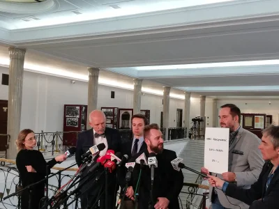 grim_fandango - Liroy: "W wyborach na prezydenta Kielc IBRIS dawało mi 3,6% poparcia....