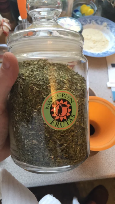 Kacorek - Nie bądź #!$%@?!
Wypij Frutas!

Dzień Dobry Mireczki (｡◕‿‿◕｡) 

#yerbamate ...