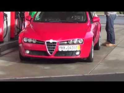 s.....i - #motoryzacja #samochody #alfaromeo #alfaholicy Czy wasze alfy tez sa tak sk...