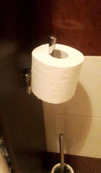 T.....i - jeżeli myślicie że w konflikcie wieszania papieru toaletowego są tylko dwie...