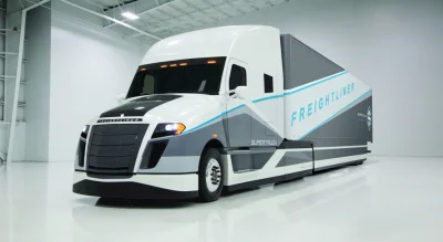 nasir77 - #motoryzacja #ciezarowki
Freightliner Super Truck - prototyp