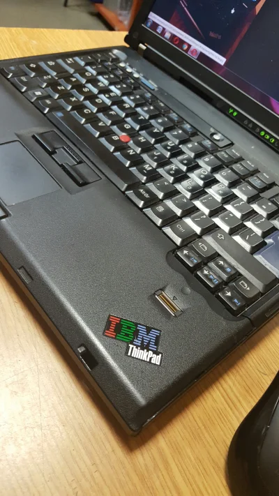 g.....2 - Prawilny thinkpad tylko od IBM

SPOILER

#thinkpad #t60