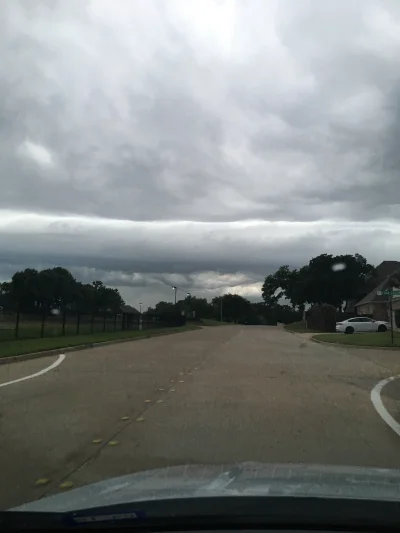 thoorgal - A w #texas #usa dzień jak codzień ostrzeżenie o tornadzie. Jadę znaleźć ja...