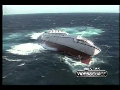 dertom - uwielbiam tonące okręty. Polecam video z zatonięcia Oceanosa u wybrzeży RPA.
