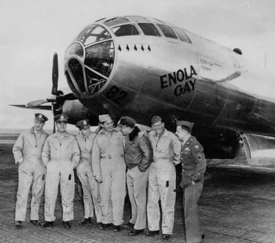 Boreale - Tail end Charlie in the boiling sky
The Enola gay was my last try
Now tha...