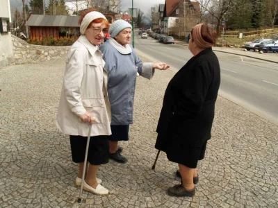 Bartholomew - > Wypadek na Prymasa

- A pani syszała? Prymasa zabili!
- Ojeeeezu.....