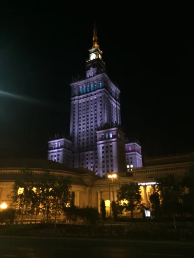 tusiatko - #warszawa #palackultury 
Mirki co jak co, ale nasz PK to się ładnie prezen...