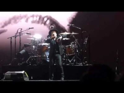 Marcinu2 - Dziś U2 zagrali pierwszy raz od niecałych 30 lat utwór Exit , oraz pierwsz...