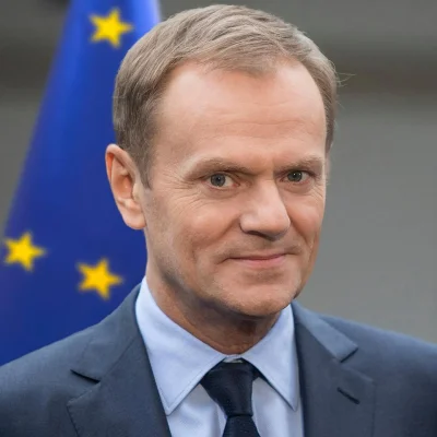 k.....a - #neuropa #niemoje 
Donald Tusk. Budowniczy stadionów i autostrad. Wielki m...