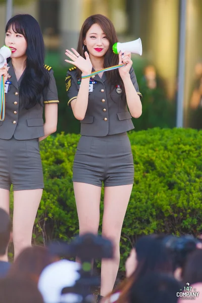 MiroslawWypok - #kyungri #9muses
#koreanka