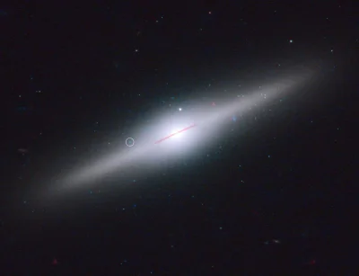 d.....4 - Galaktyka ESO 243-49 wraz z zaznaczoną kółkiem czarną dziurą HLX-1

#kosmos...