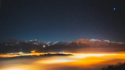 pyzdek - Świecąca w ciemności lawa u podnóża Etny po erupcji
SPOILER
SPOILER