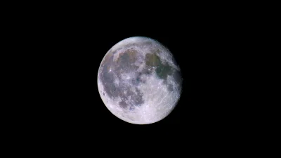 Mcmaker - Wczorajszy Księżyc z balkonu :) 

Skylux 70/700 + Canon 400D 70x1/320s IS...