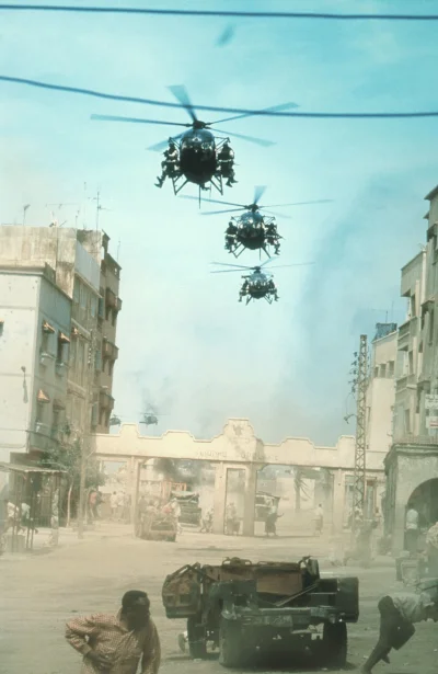 ColdMary6100 - Dziś 22 rocznica Bitwy w Mogadiszu)
poniżej kadr z filmu Black Hawk D...