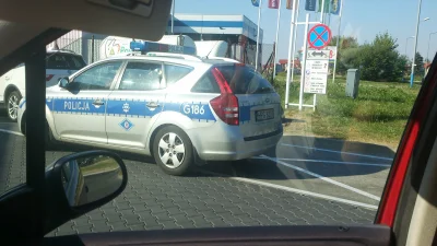 td81 - To ja dodam coś od siebie, zdjęcie zrobione na stacji shell na opolskiej w Kra...